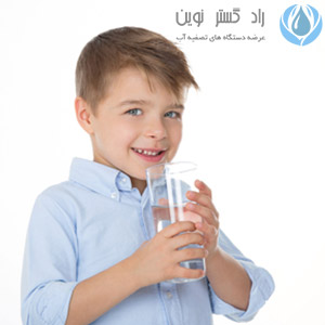 مقدار مصرف آب در کودکان